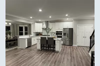 137 Victoria Dr, Moon/Crescent Twp, PA 15108 - Photo 8