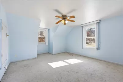 1113 Rochester Rd, Ross Twp, PA 15237 - Photo 14