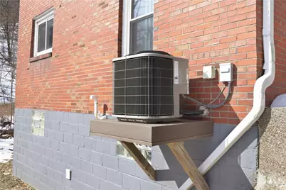 1113 Rochester Rd, Ross Twp, PA 15237 - Photo 22