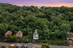 1042 Blackadore St, Pittsburgh, PA 15221 - Photo 2