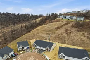 298 Olivia Dr, New Kensington, PA 15068 - Photo 24