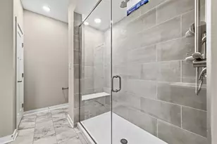 298 Olivia Dr, New Kensington, PA 15068 - Photo 12