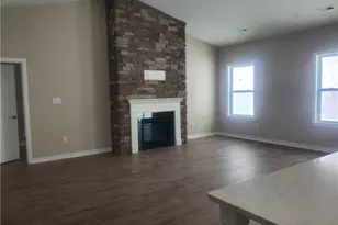 298 Olivia Dr, Pittsburgh, PA 15068 - Photo 4