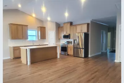 298 Olivia Dr, Pittsburgh, PA 15068 - Photo 2