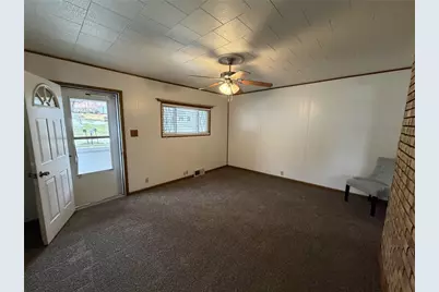 820 Main St, Springdale Township, PA 15049 - Photo 10