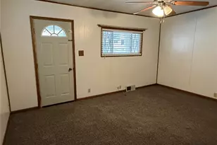 820 Main St, Springdale Township, PA 15049 - Photo 12