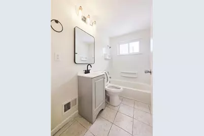 524 Macfarlane Dr, Pittsburgh, PA 15235 - Photo 12