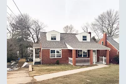 524 Macfarlane Dr, Pittsburgh, PA 15235 - Photo 1