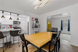 369 Maytide St, Pittsburgh, PA 15227 - Photo 8