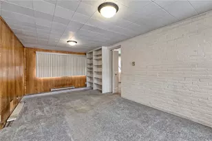 1628 Vermont Ave, White Oak, PA 15131 - Photo 14