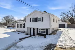 1480 George St, Hermitage, PA 16148 - Photo 2