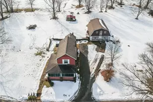 195 Aspen Ln, Shenango Township, PA 16101 - Photo 2