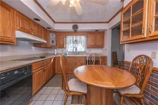 719 Locust St, Hempfield Township, PA 15601 - Photo 8