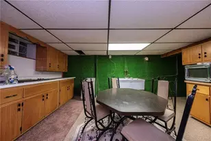 719 Locust St, Hempfield Township, PA 15601 - Photo 22