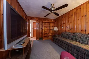 719 Locust St, Hempfield Township, PA 15601 - Photo 6