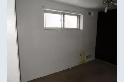 326 Jean Dr, Pittsburgh, PA 15236 - Photo 6