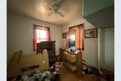 2804 E St, Liberty Boro, PA 15133 - Photo 12