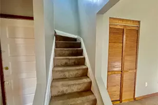 1726 Ridge Ave, Coraopolis, PA 15108 - Photo 20