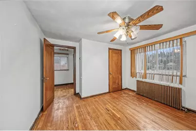 2450 Valera Ave, Pittsburgh, PA 15210 - Photo 18
