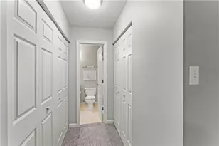 1424 Meadowbrook Dr, Canonsburg, PA 15317 - Photo 14