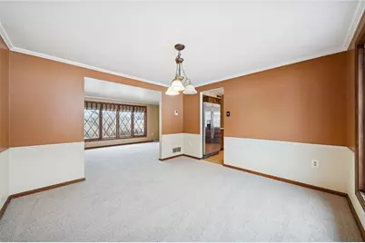 5934 Graybrook Dr, Murrysville, PA 15632 - Photo 4