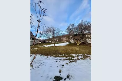 380 Monroe Ave, Leechburg Boro, PA 15656 - Photo 12