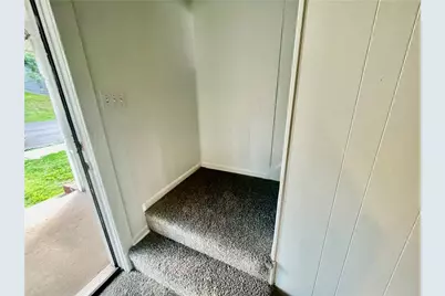 425 Mount Vernon, Coraopolis, PA 15108 - Photo 12