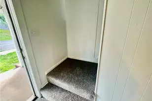 425 Mount Vernon, Coraopolis, PA 15108 - Photo 12