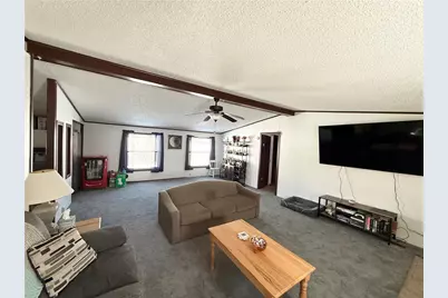 105 Reed Ln, Summit Township, PA 16002 - Photo 8