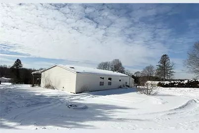 105 Reed Ln, Summit Township, PA 16002 - Photo 6