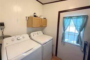 105 Reed Ln, Summit Township, PA 16002 - Photo 28