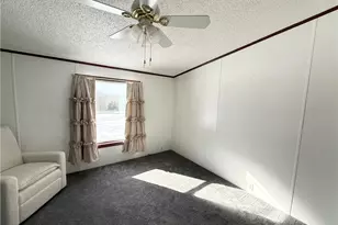 105 Reed Ln, Summit Township, PA 16002 - Photo 20