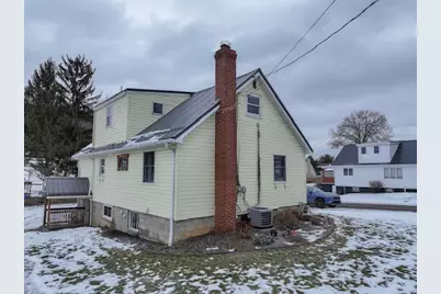 501 Pittsburgh St, West Newton, PA 15089 - Photo 2