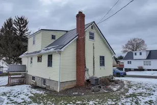 501 Pittsburgh St, West Newton, PA 15089 - Photo 2