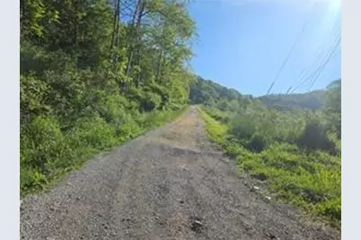 - Magnani Ln, Brady's Bend Township, PA 16025 - Photo 4