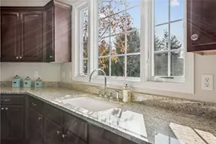 302 Pinyon Dr, Pine Township, PA 15044 - Photo 12