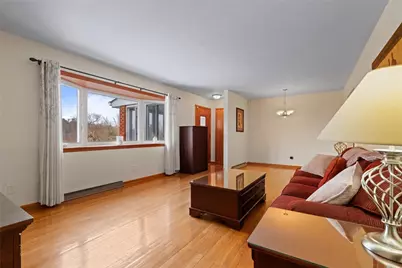 804 Redwood Dr, Cecil, PA 15057 - Photo 8