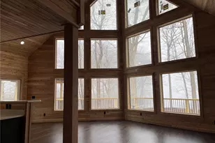 8498 E Lake Rd, Erie, PA 16511 - Photo 6