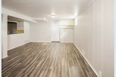 3530 Pinewood Dr, West Homestead, PA 15120 - Photo 12