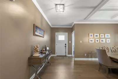 97 Skyview Dr, Canonsburg, PA 15317 - Photo 2