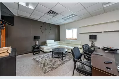 817 Main St, Pittsburgh, PA 15215 - Photo 30