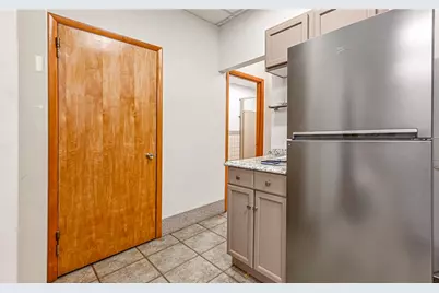 817 Main St, Pittsburgh, PA 15215 - Photo 18