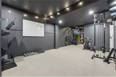 112 Valentino Ln, Jackson Township, PA 16063 - Photo 38