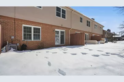 2147 Huntington Court S, Pittsburgh, PA 15090 - Photo 30