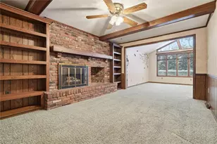 460 Bassett Dr, Bethel Park, PA 15102 - Photo 22