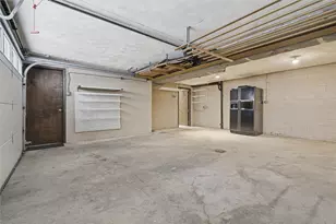 460 Bassett Dr, Bethel Park, PA 15102 - Photo 42