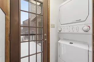 460 Bassett Dr, Bethel Park, PA 15102 - Photo 24