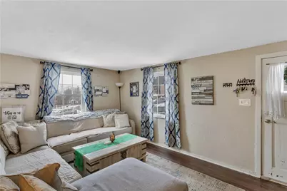 120 Ida Dr, Pittsburgh, PA 15116 - Photo 2