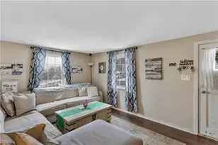 120 Ida Dr, Pittsburgh, PA 15116 - Photo 2