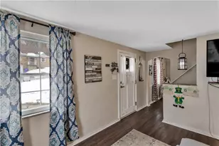 120 Ida Dr, Pittsburgh, PA 15116 - Photo 14